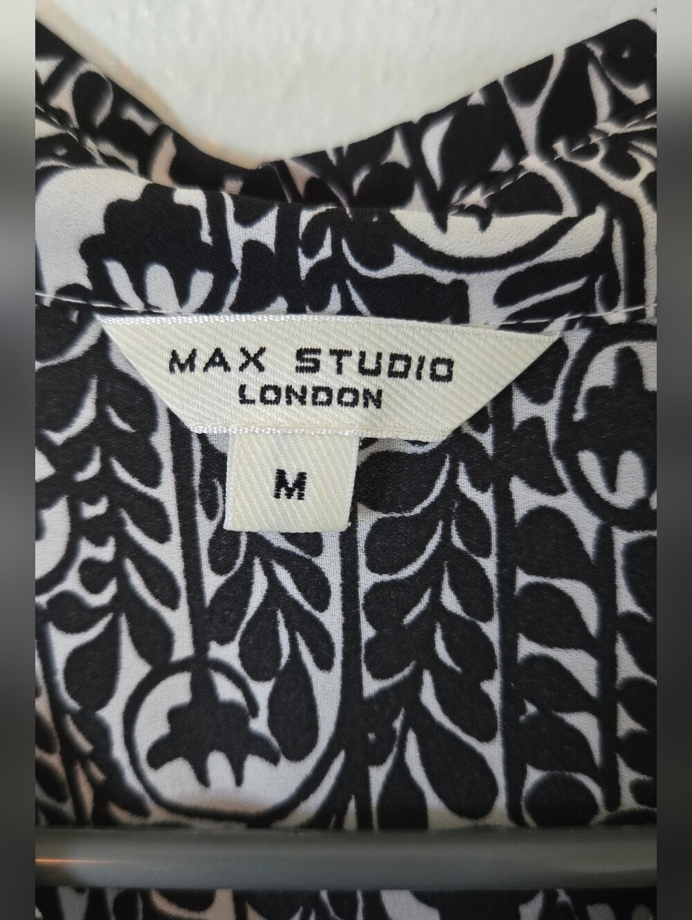 Max Studio | Black And White Printed Tiered Maxi Dress Size Medium - Picture 7 of 9